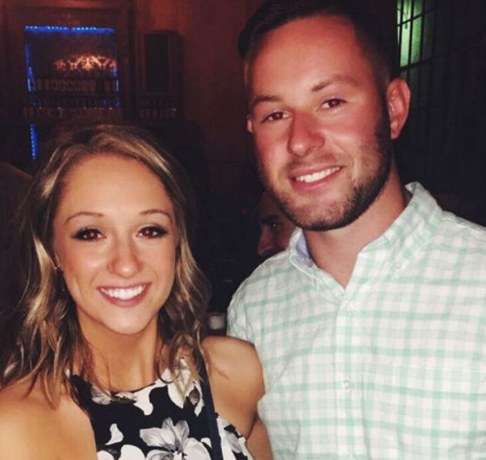 여친의 고양이에게 ‘미니 팬케이크’ 구워준 남성