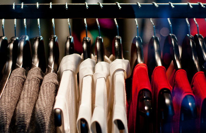 “히트다 히트” 세상을 바꾼 패션 아이템 7가지