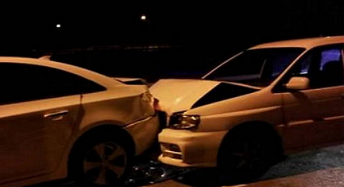 술먹고 아빠차 몰다 차량 4대 들이박은 20대 아들