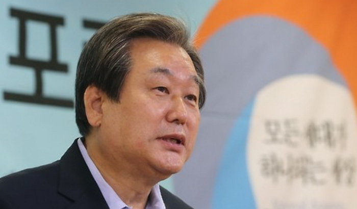 김무성 “지진 끼고 사는 일본은 가면서 경주 안 가는 것은 비정상”