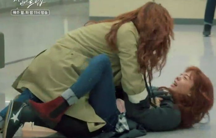 주위에 꼭 있는 ‘분노 유발’ 동기들의 여우짓 8가지