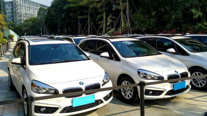 연말 보너스로 직원 25명에게 ‘BMW’ 선물한 회사