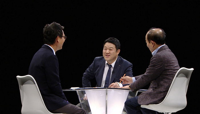 ‘최순실 게이트’ 다룬 썰전, 지상파 예능 제치고 동시간대 1위