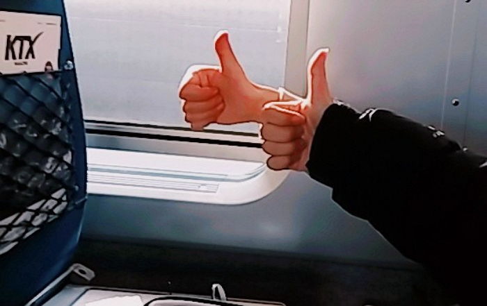 생일 맞은 딸과 함께 무박 2일로 ‘광화문 집회’ 찾아간 아빠