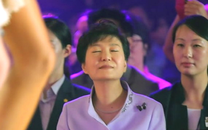 박 대통령 조종받고 있다는 것 확인한 ‘그알’ 분석