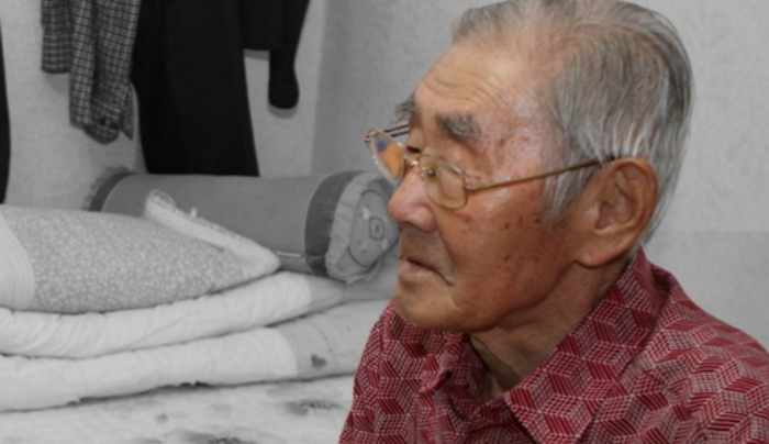‘참전 용사’ 86세 노병이 통장 보며 눈물 흘린 사연