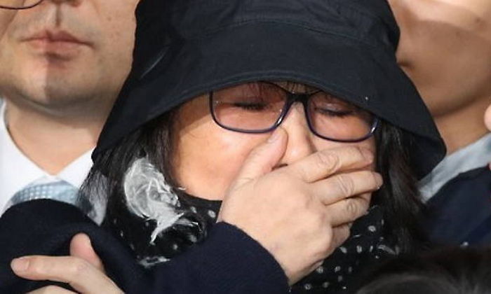 ‘최순실 갑질’ 거부한 한국은행 말단 직원의 패기