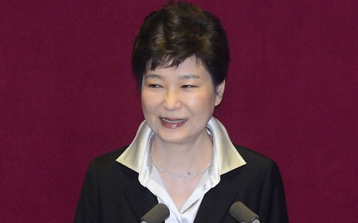 “박근혜 탄핵심판 헌재서 6개월 넘길 가능성 크다”