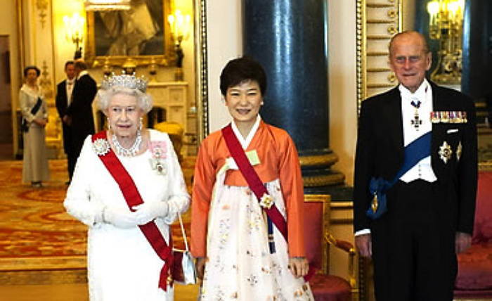 박근혜 대통령이 런던 호텔서 ‘하룻밤’ 머물면서 한 요구사항 4가지