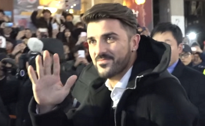 홍대에 등장한 스페인 축구 스타 ‘다비드 비야’ 영상