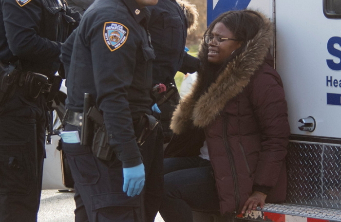 11살 딸 ‘교통사고’ 목격 후 넋을 잃은 엄마
