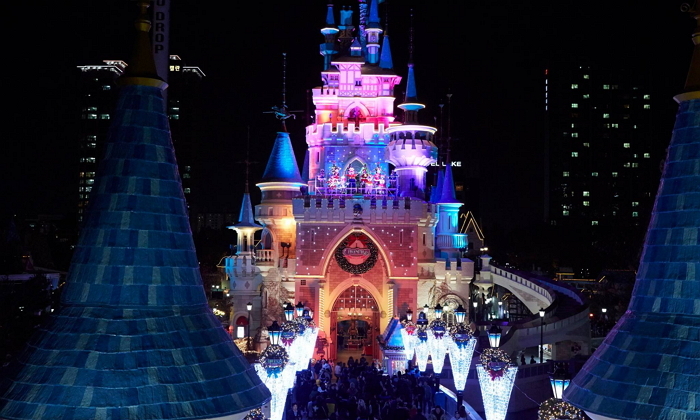 롯데월드, ‘SKT 회원’이면 누구나 자유이용권 60% 할인