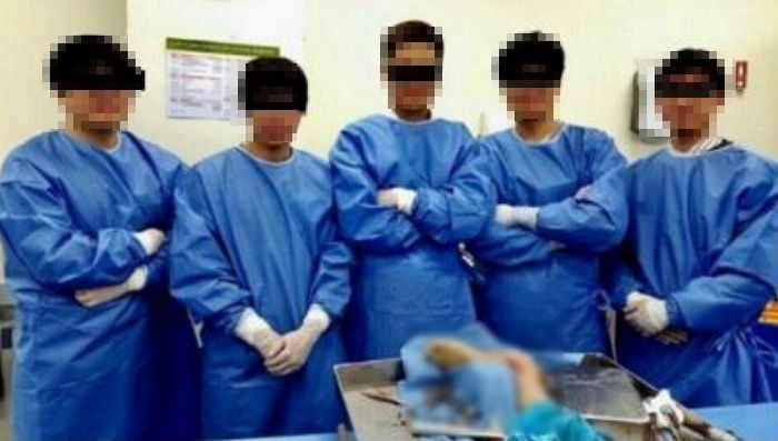 기증받은 시신 앞 인증샷 논란에 잇따르는 장기기증 ‘서약 취소’ 신청