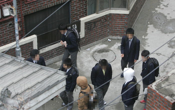 “고3 남학생 5명 중 1명 담배 핀다”…첫 흡연 시작 평균 12.7세