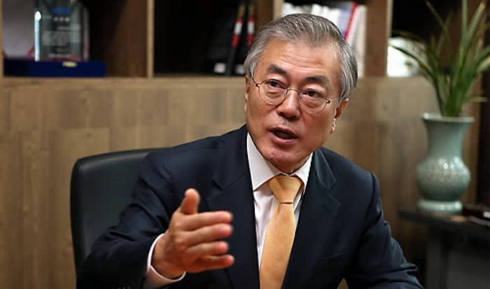 갑자기 불거진 ‘치매설’에 대한 문재인 측 입장