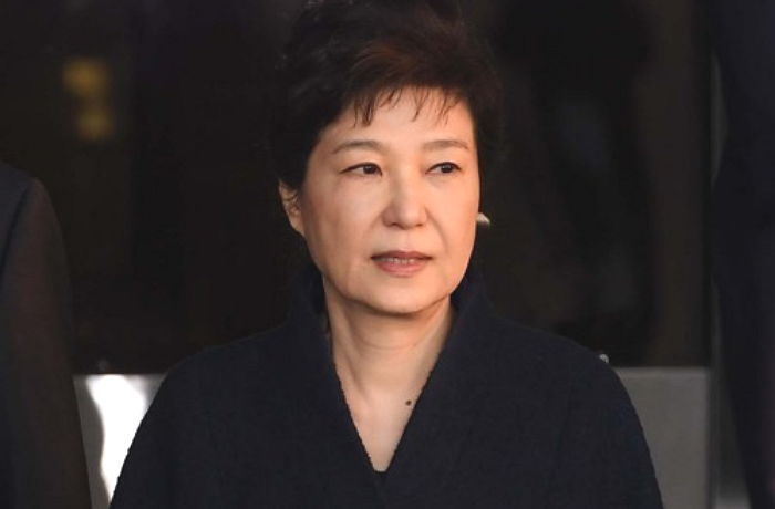 박근혜 전 대통령 구속...역대 세번째 전직 대통령 구속
