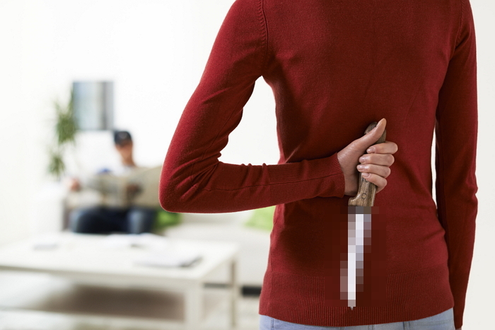 가정폭력 시달리던 아내, 흉기 휘둘러 남편 살해