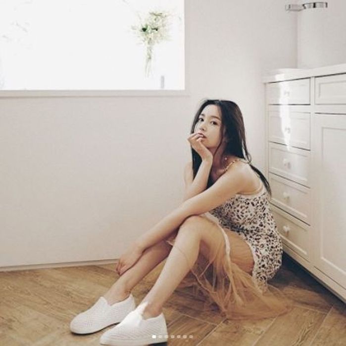 봄 햇살보다 더 빛나는 ‘인형 미모’ 과시한 남규리