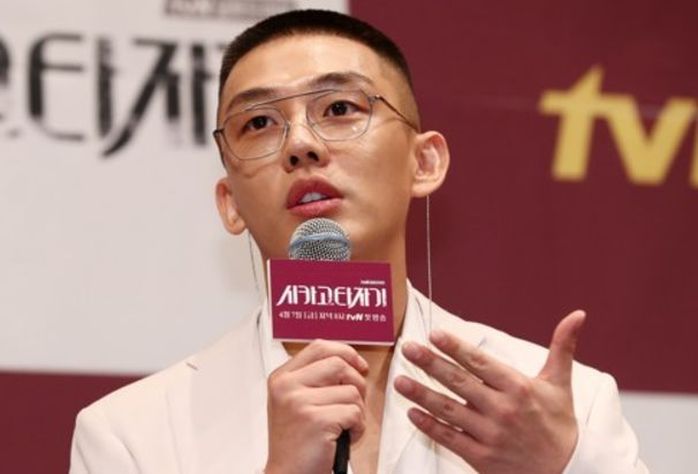 또다시 재검 판정받은 유아인···오는 22일 5차 신체검사