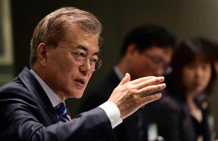 문재인 후보 “당선되면 바로 세월호 기간제 교사 순직인정 하겠다”