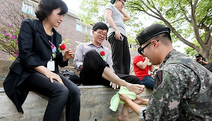 ‘어버이날’인 내일(8일) 전국 미세먼지 ‘나쁨’···일부지역 비 소식