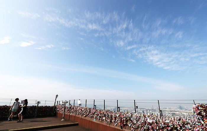 내일(11일) 날씨, 미세먼지 사라지고 빗방울 조금 떨어져