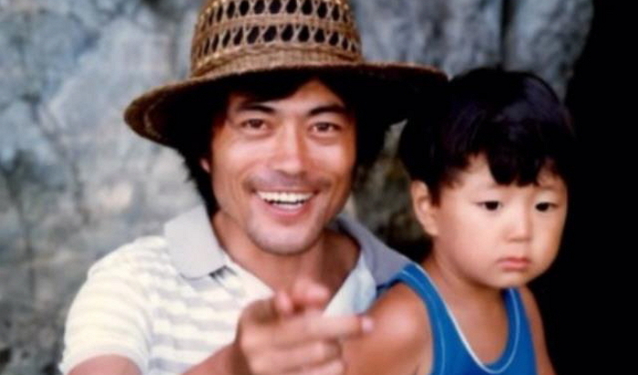 문재인 대통령 취임 후 온라인서 유행하는 ‘오징어틀’