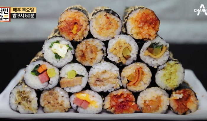 단칸방서 ‘500원짜리’ 꼬마김밥 팔아 한달 ‘3억’ 버는 장사의 신 (영상)