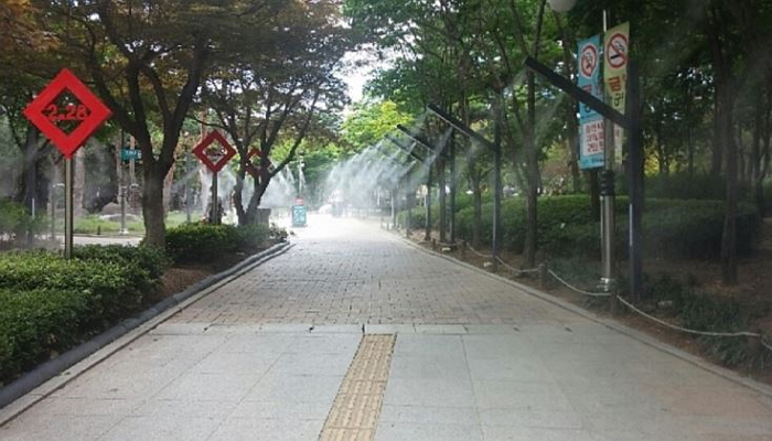 대프리카 길거리마다 설치된 ‘쿨링 미스트’ (사진)