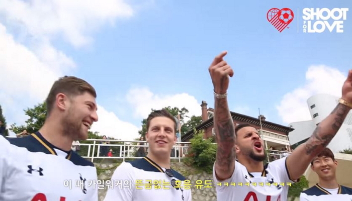 한국 여고생과 박 터트리기 대결 펼친 손흥민과 절친들 (영상)