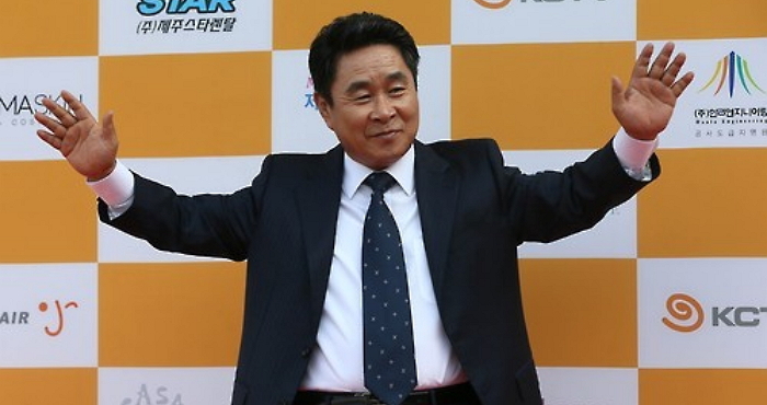 중견배우 기주봉, 대마초 흡연 혐의…“억울하다”