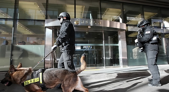 ‘초등생’ 백화점 테러 협박 장난에 ‘경찰특공대’ 30명 투입