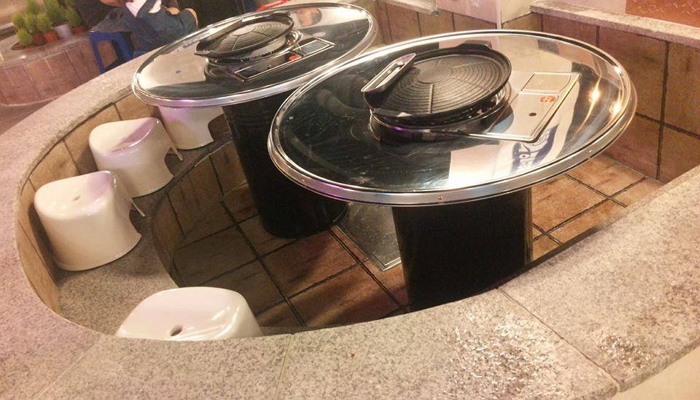 “목욕탕 망해 고깃집 차렸습니다”…춘천 이색 고깃집