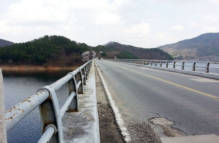 강가에서 고교생 시신 발견···친구 “함께 죽으러 갔는데 혼자 돌아왔다”