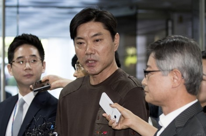 ‘구단 돈거래’ 최규순 前 야구 심판 “4개 구단 외 돈 받은 곳 없어”