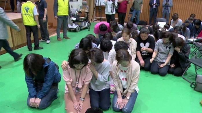 ‘말썽부리면 책임지겠다’는 각서 써야 학교 보낼 수 있는 장애아동 엄마