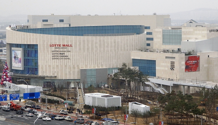 “냉장고 반찬 챙겨먹어” 칼에 찔려죽은 엄마가 딸에게 보낸 마지막 문자