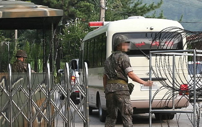 집에서 설거지하다 총탄 맞은 할머니한테 30만원 준 미군