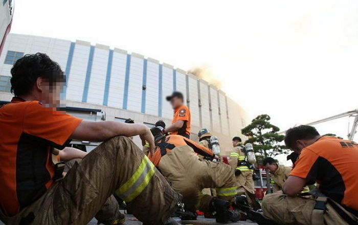 추석 내내 쉬지 못하고 ‘49초’마다 1번씩 출동하는 소방관들