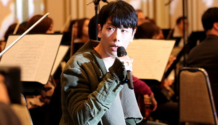 트럼프 대통령 앞에서 부를 ‘야생화’ 리허설 중인 ‘대장’ 박효신