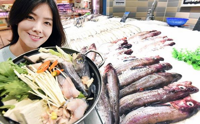 홈플러스, 캐나다에서 온 생태 2마리 5990원에 판매