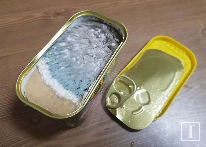 “아이 먹이려고 산 ‘동원 리챔햄’서 곰팡이가 덩어리째 나왔습니다”