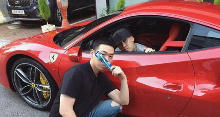 래퍼 도끼, ‘4억 페라리’ 도난 신고로 국내 최대 대포차 조직 검거