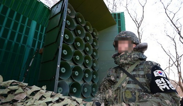 軍, 대북 확성기 이용해 북한군에 ‘JSA 귀순’ 소식 전파