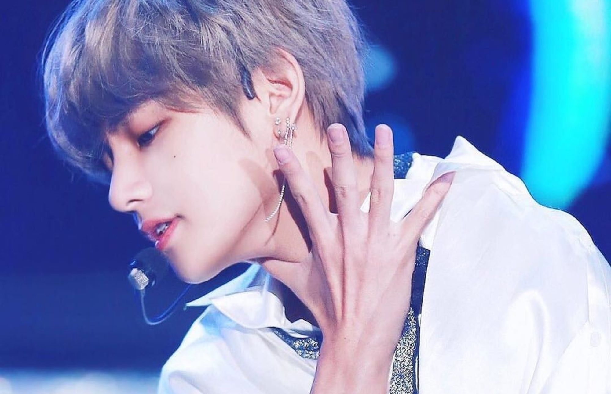 Bts V Named The Most Handsome Face Of 17