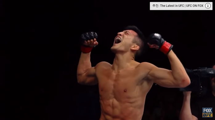 UFC 강경호, 1라운드 막판 ‘트라이앵글 초크’로 KO승리 (영상)