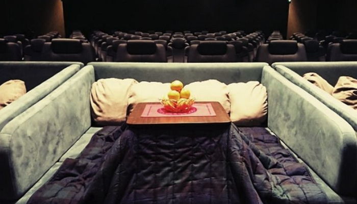 국내 도입 시급한 일본 영화관의 ‘뽀송 따뜻’ 코타츠 시트