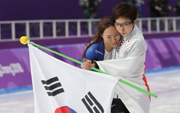 “상화 잘했어”…한국말로 이상화 위로한 日 고다이라