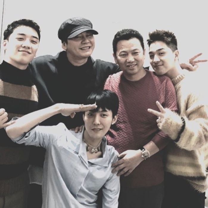 Big Bang‘s Seungri Posts A Goodbye Massage For G-Dragon’s Military ...