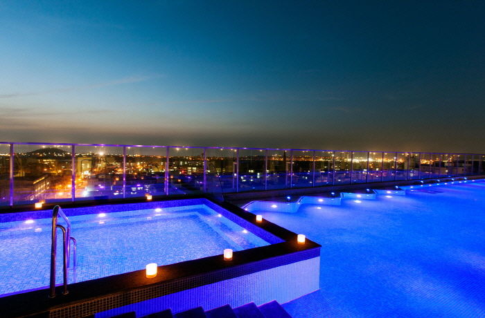 ‘개관 4주년 기념 패키지’ 선보이는 롯데시티호텔제주